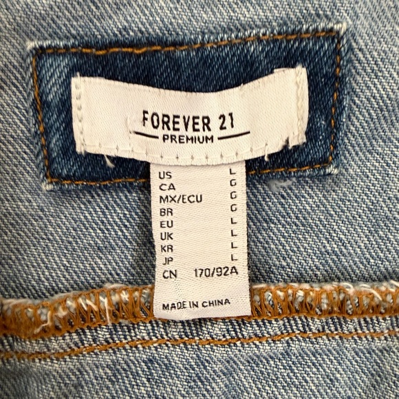 Denim Button-Up Romper - Picture 4 of 4